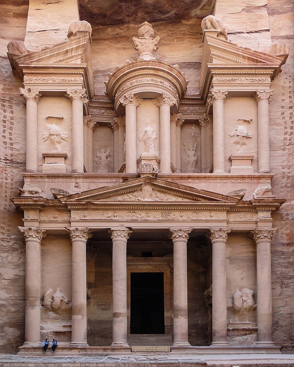 Petra Treasury, Architecture